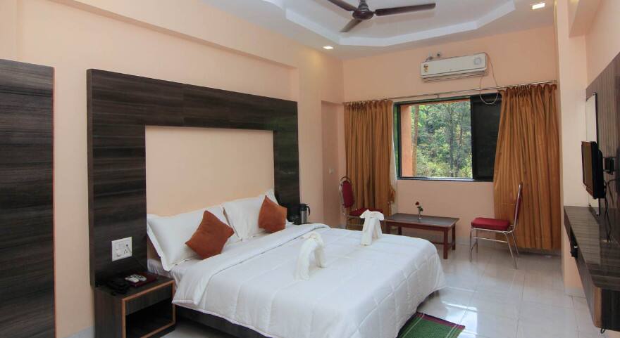 Hotel Royal Park, Khandala 2